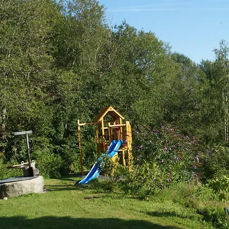 Traumhafte Mit Pool アパート