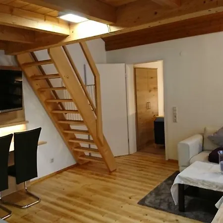 Traumhafte Mit Pool Apartament